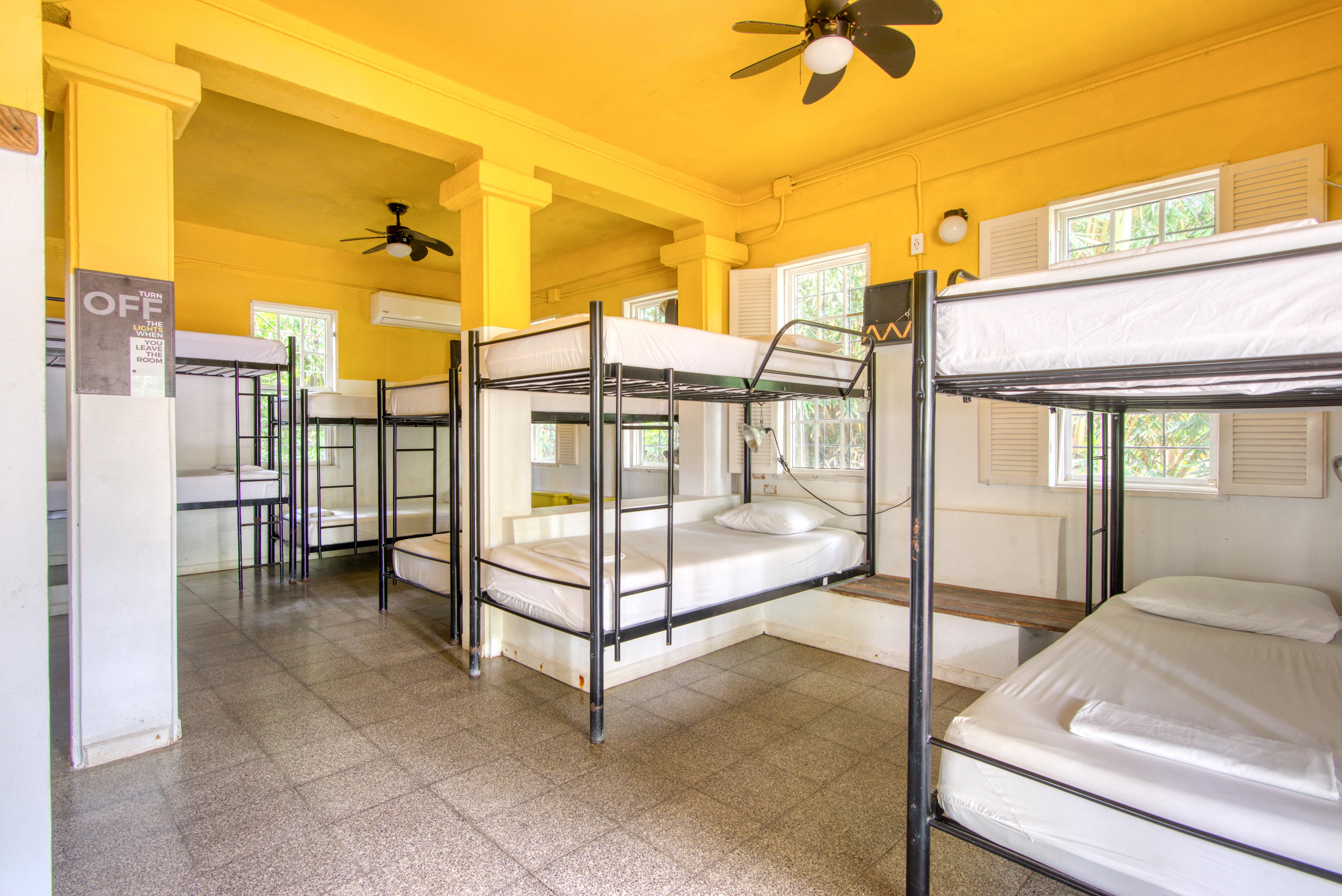 Selina Manuel Antonio Hotel Exterior photo