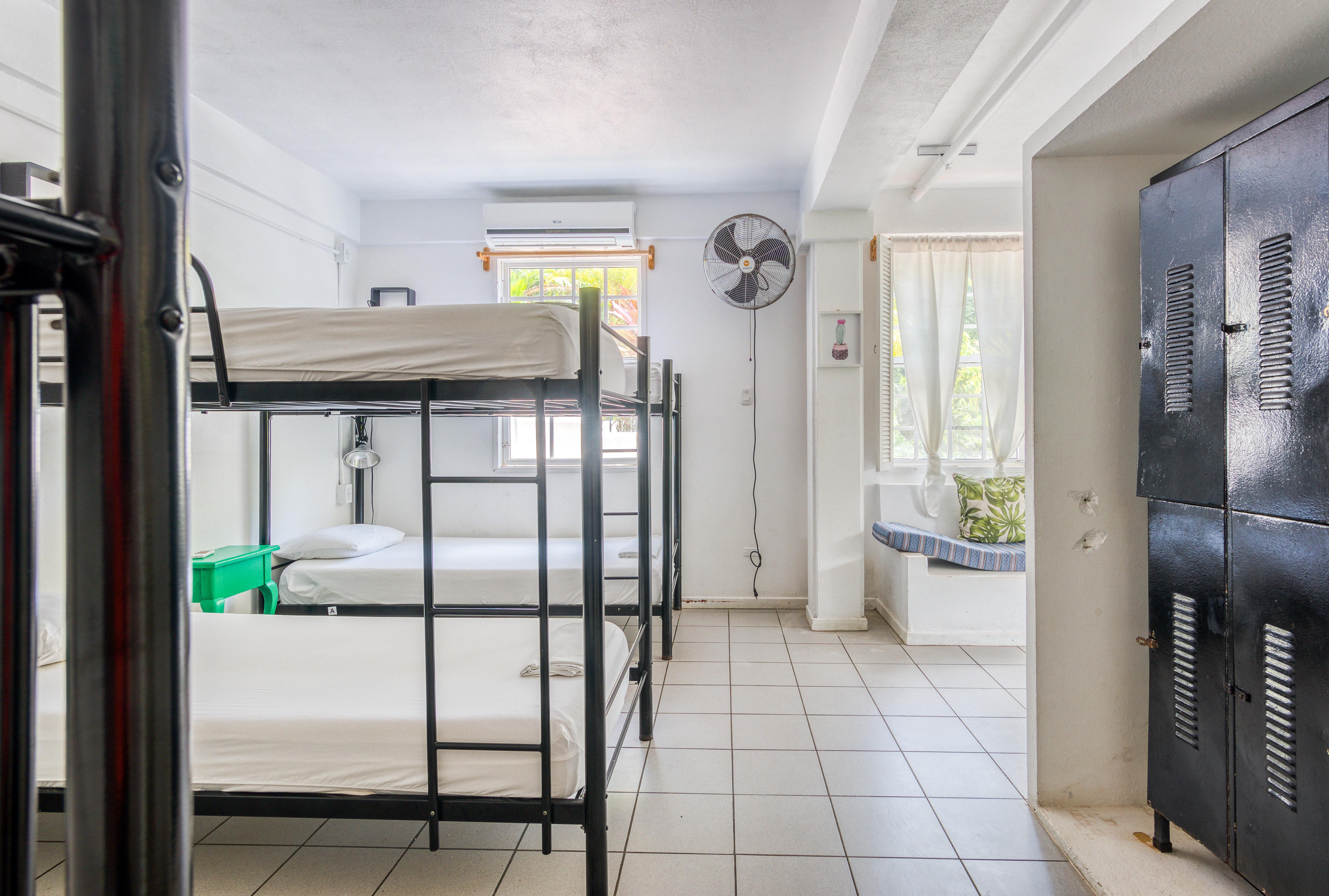 Selina Manuel Antonio Hotel Exterior photo