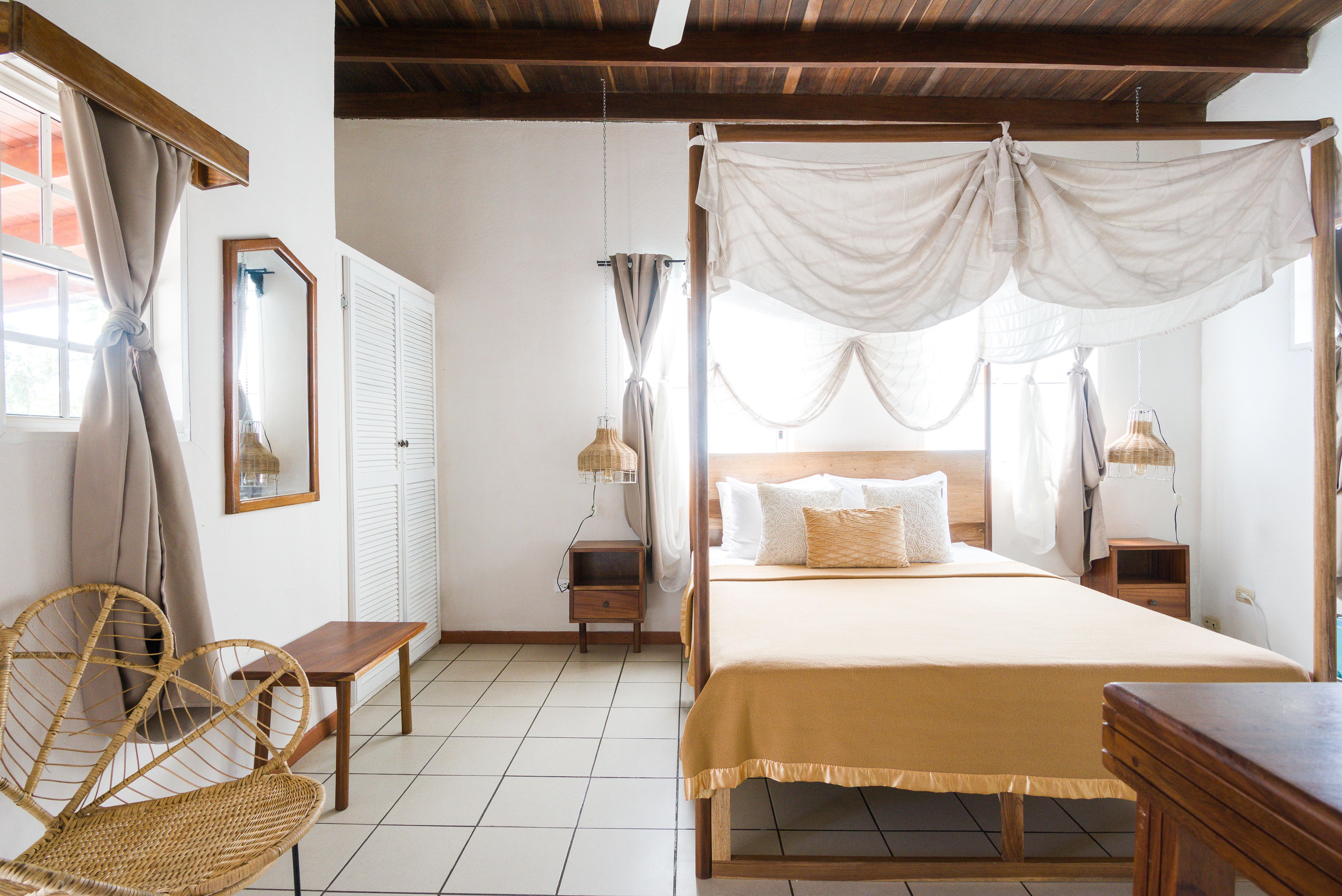 Selina Manuel Antonio Hotel Exterior photo