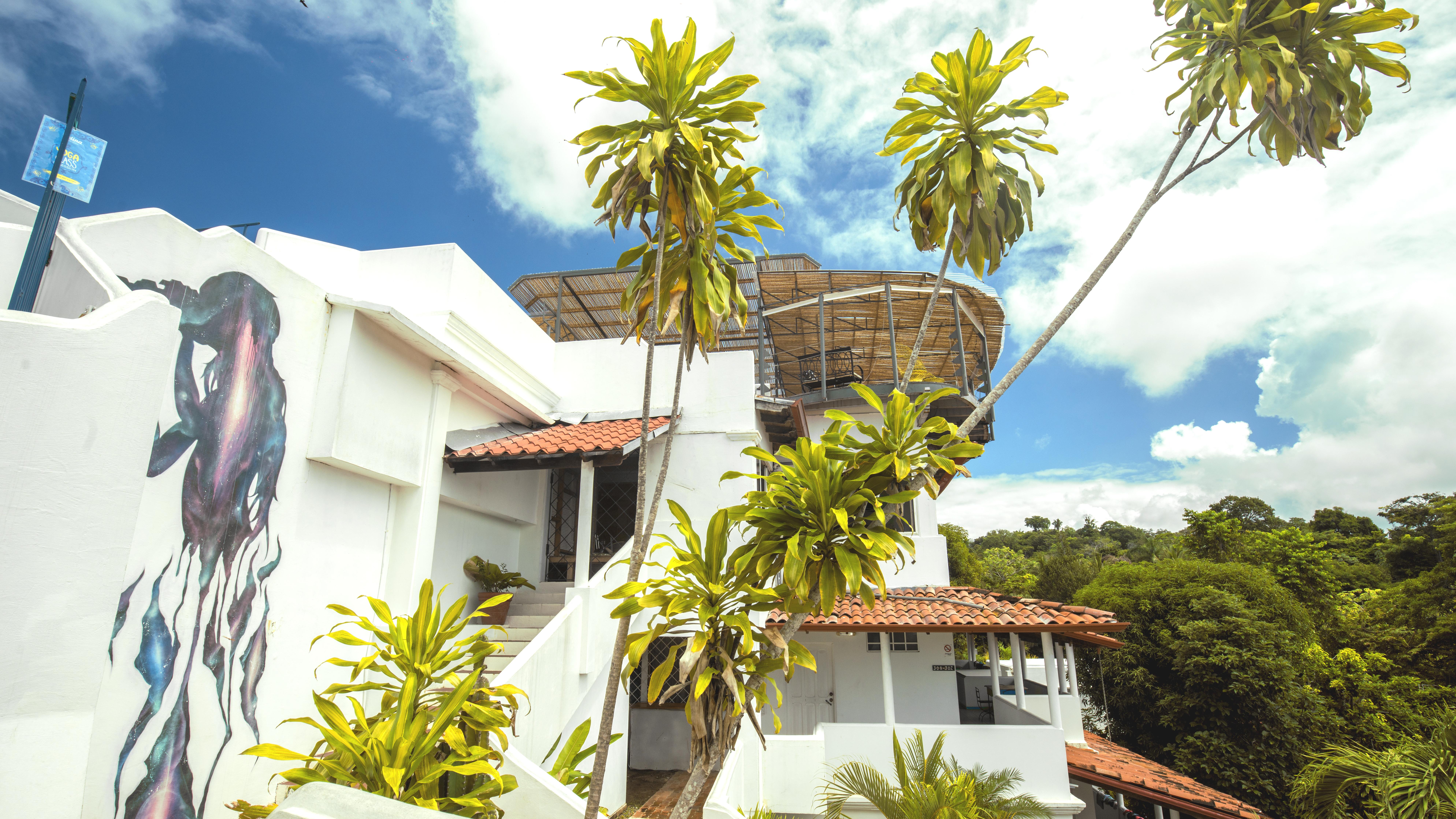 Selina Manuel Antonio Hotel Exterior photo